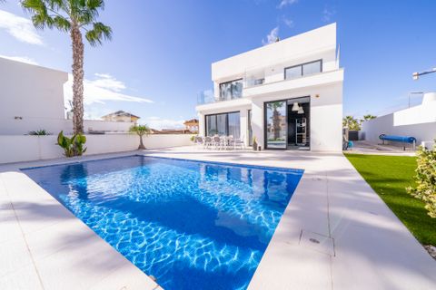 Villa a La Marina, Alicante, La Marina - € 595.000 | Ref: 6117 - foto 4